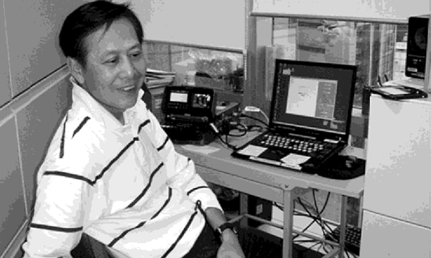 AC - EDDY LI WITH EDITING EQUIPMENT 2013-05-12 at 11.49.03 PM